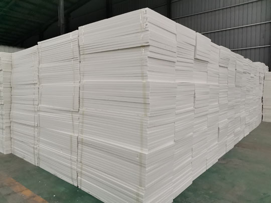 為什么許多人喜歡使用南陽(yáng)巖棉板呢？